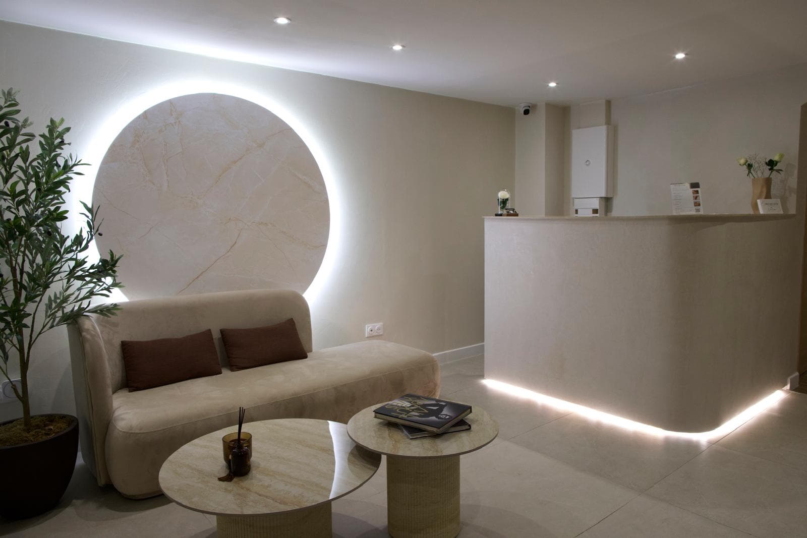 Salon L'Instant Glow